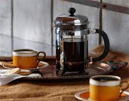 طرز تهیه قهوه دمی با کمک دستگاه فرنچ پرس